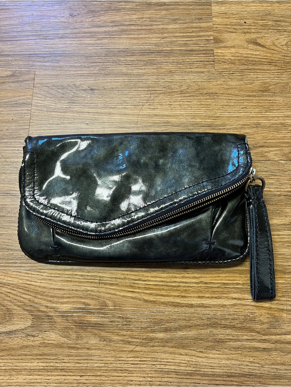SUMI Metallic Pewter Distressed Leather Foldover Wristlet Clutch Bag Y2K
